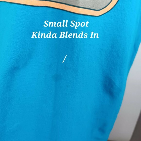 📍2/$20 Super 7 Stranger Things Distressed Print Tee Medium Blue *MINOR WEAR - Picture 6 of 14